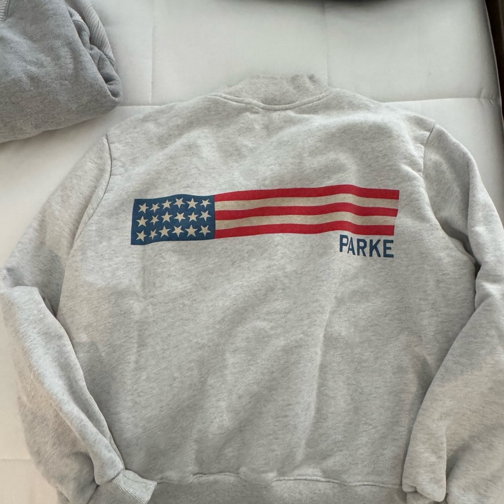 Parke Gray sweatshirt